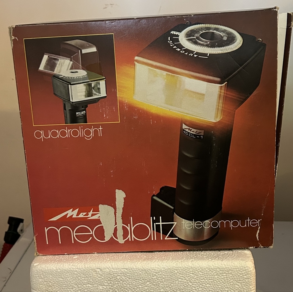 Metz Mecablitz 45 CT-1 Vintage Handle Mount Flash unused - opened box